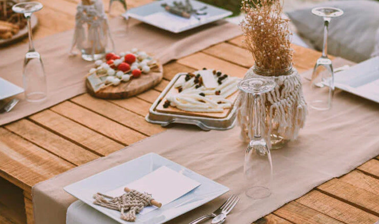 PLUMAS - LOS MEJORES TIPS PARA LOGRAR UN STYLING DE MESA MEMORABLE