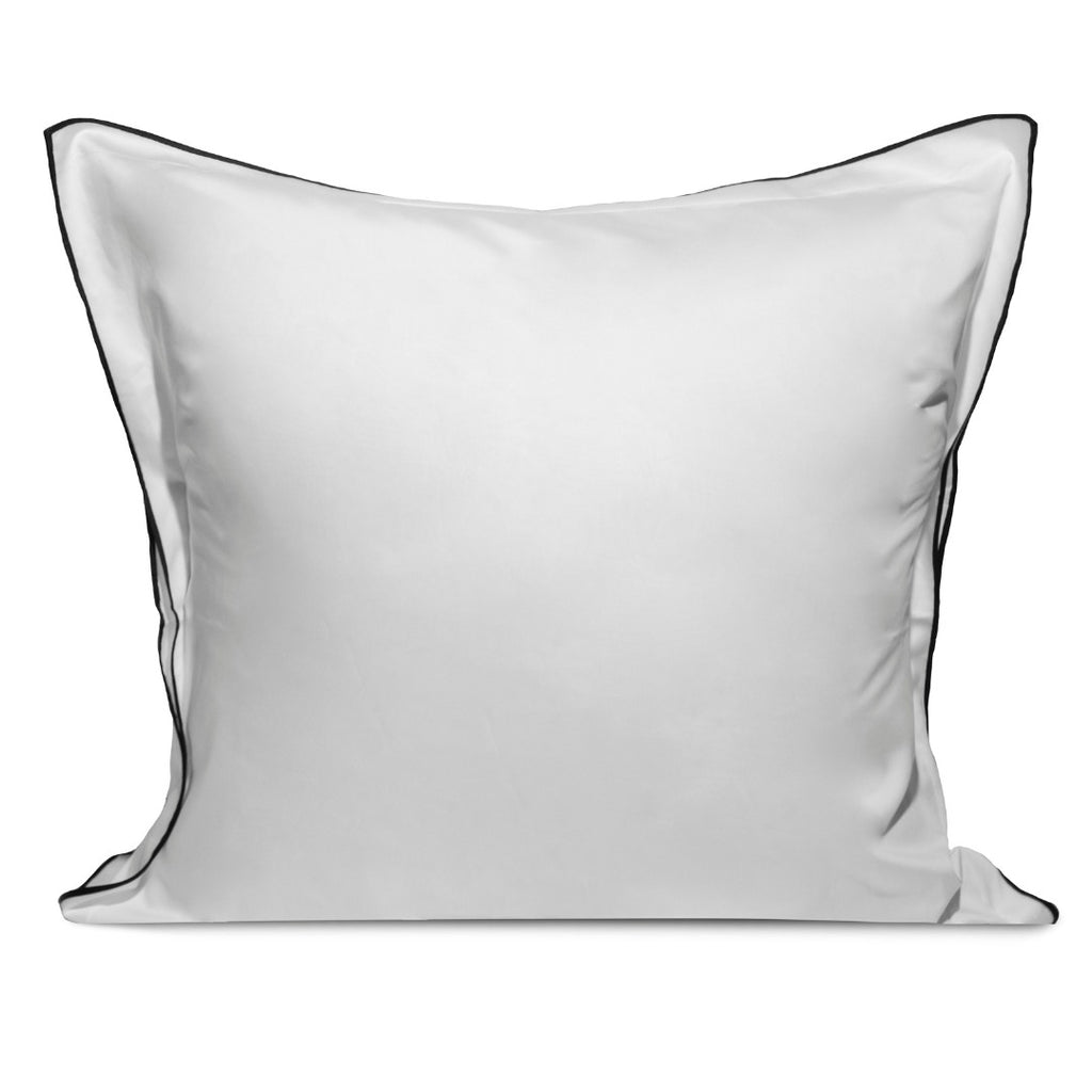 Pack 2 White Shams Covers With Black Piping